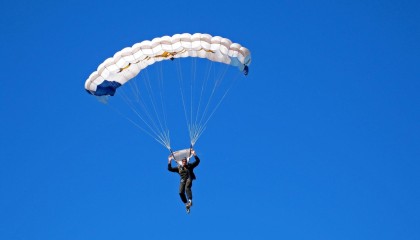 爱游戏电竞全站-未来科技：区块链和智能合约推动联盟交易透明化，未来是区块链的时代